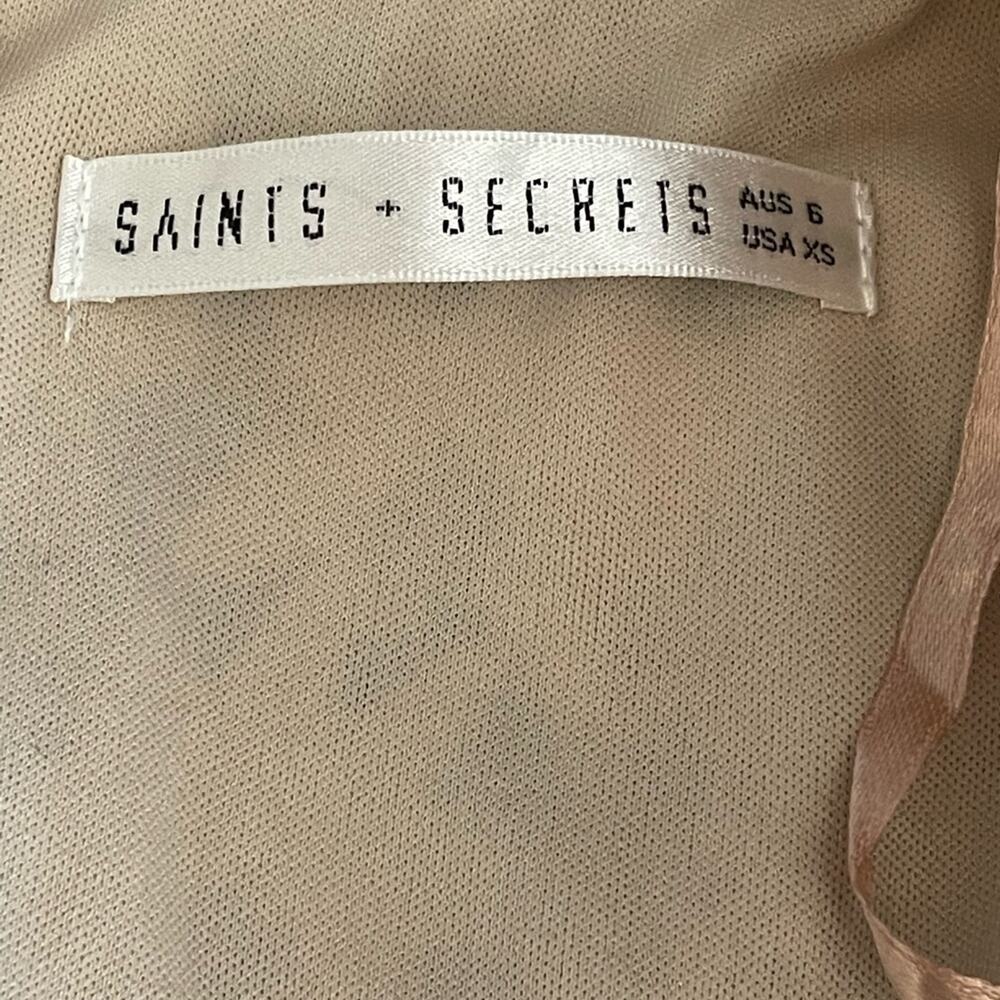 Saints + Secrets Beige & White Lace Dress XS - Picture 6 of 15